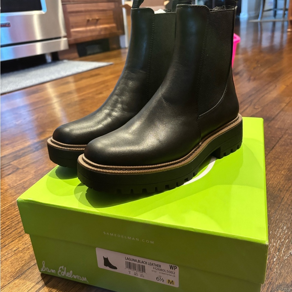Sam Edelman Laguna Black Chelsea Boot 6.5
